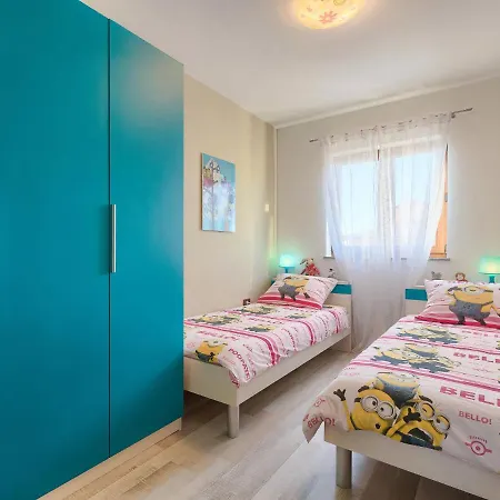 Linden Tree By Interhome Ferienhaus *