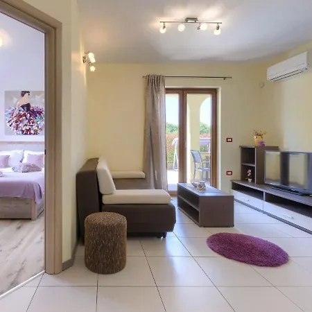 Linden Tree By Interhome Holiday home Pula