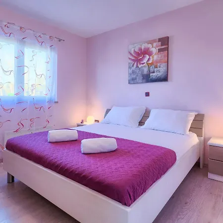 Casa vacanze Linden Tree By Interhome Pola