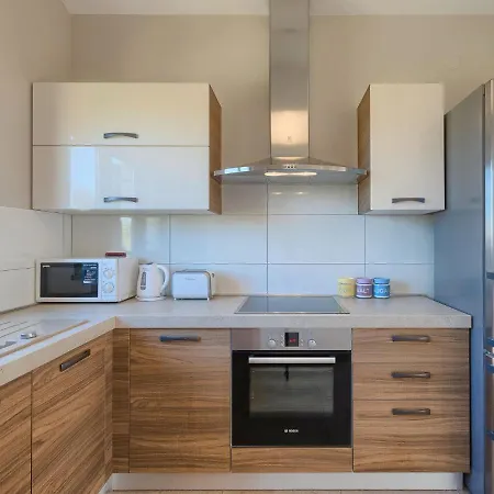 Holiday home Linden Tree By Interhome *