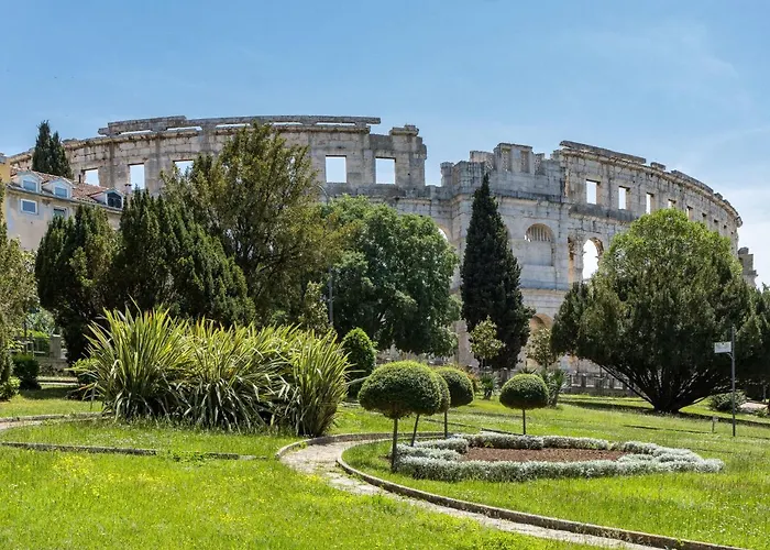 بيت للعطل Linden Tree By Interhome بولا