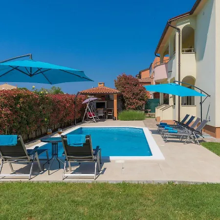 Linden Tree By Interhome Dom wakacyjny *