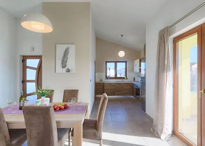 Ferienhaus Linden Tree By Interhome Pula
